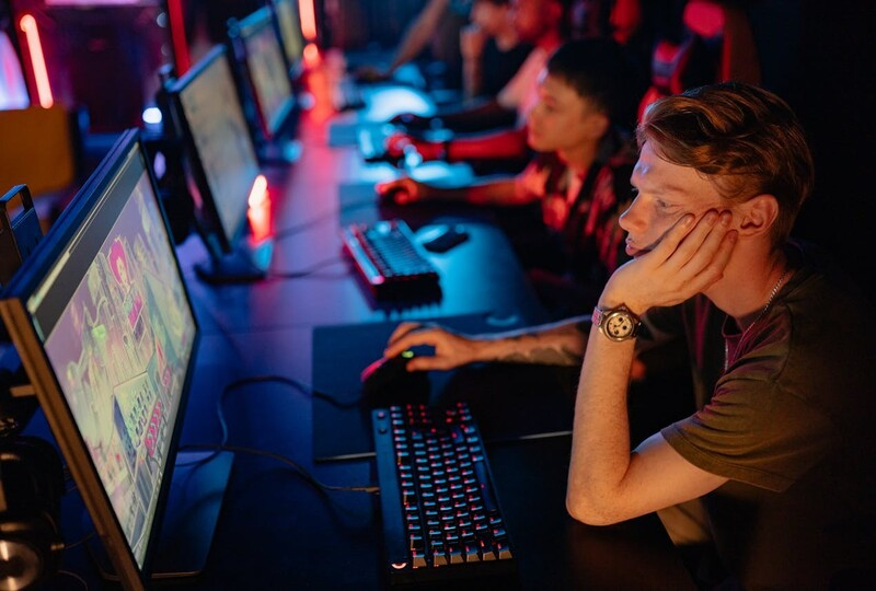 Dunia Game Hiburan atau Racun